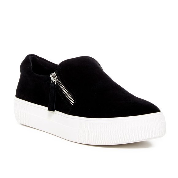 steve madden glaammar zip sneaker